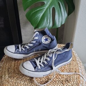 Converse Navy High-Tops with White Trim Women's 8 Men's 6